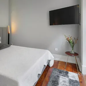 Apartment Small Design - Rosa, Bairro Alto, Lissabon